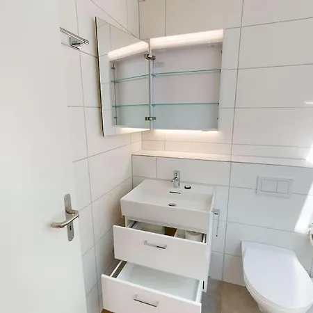 Apartment Stylish Penthouse In The City - Sun 17 Zurich