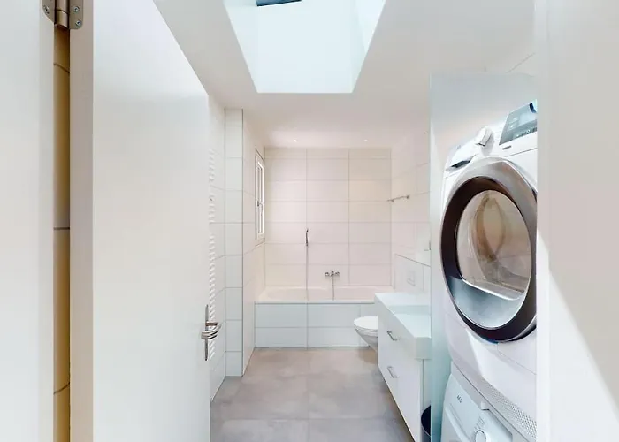 Stylish Penthouse In The - Sun 17